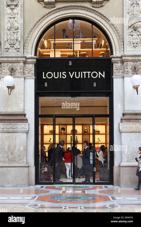 louis vuitton in italy